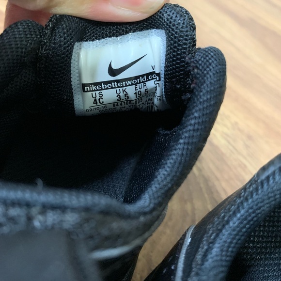 Nike Air Max Tavas size 4 - Picture 5 of 6